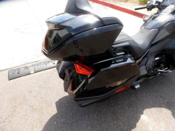 2023 Honda GL1800D (Gold Wing) - Image 3