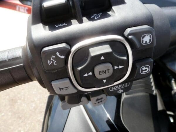 2023 Honda GL1800D (Gold Wing) - Image 10