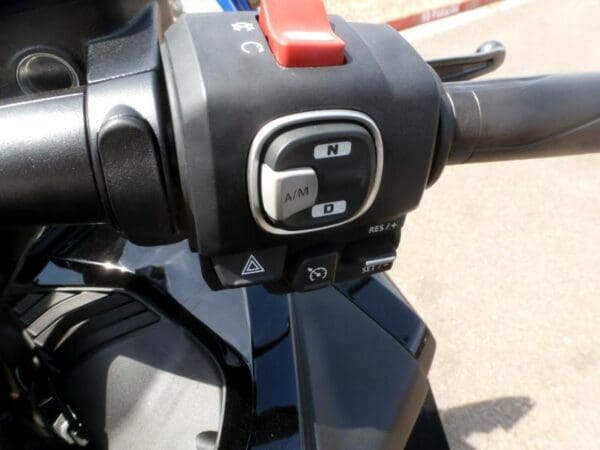 2023 Honda GL1800D (Gold Wing) - Image 11