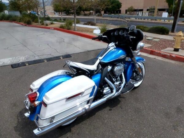 2021 Harley-Davidson FLH - Image 11