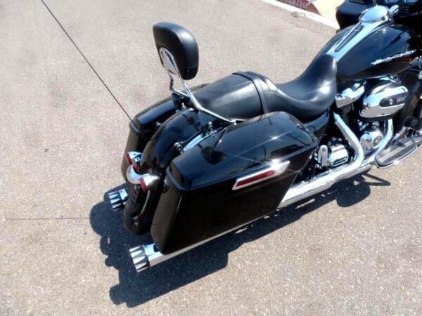 2019 Harley-Davidson FLTRX - Image 2