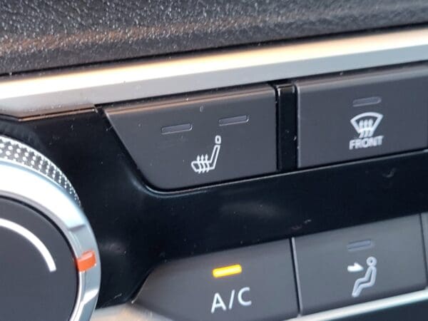 2023 Nissan Altima - Image 26