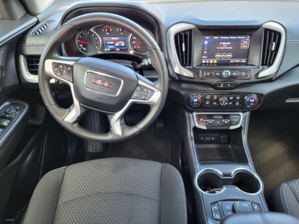 2024 GMC Terrain - Image 10