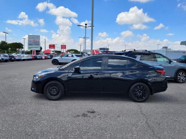 2024 Nissan Versa - Image 2