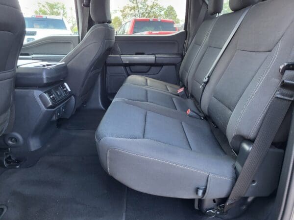 2023 Ford F-150 - Image 9