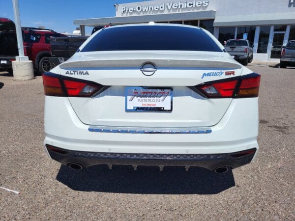 2023 Nissan Altima - Image 13