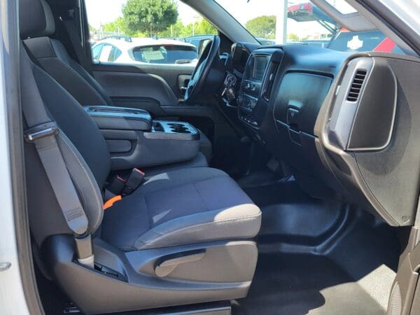 2018 GMC Sierra 1500 - Image 10