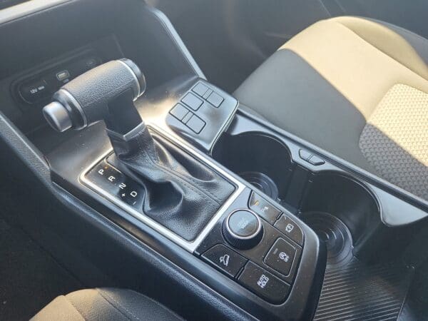 2024 Kia Sportage - Image 10