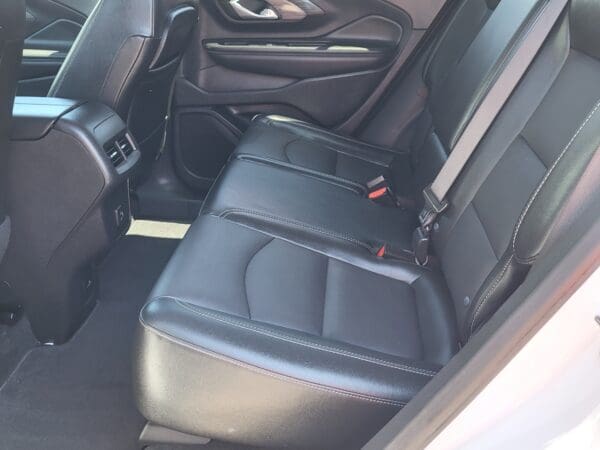 2024 GMC Terrain - Image 9