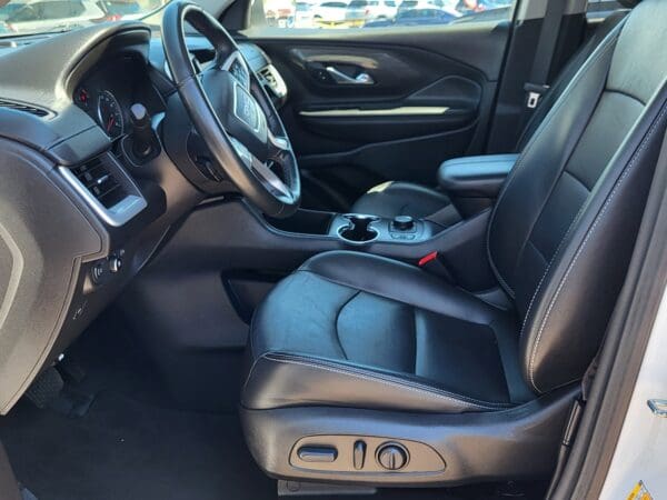 2024 GMC Terrain - Image 8