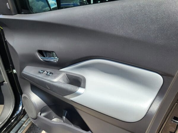 2024 Nissan Kicks - Image 16
