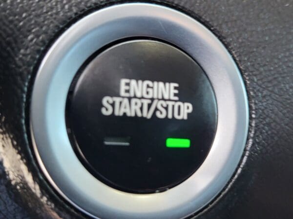 2024 GMC Terrain - Image 25
