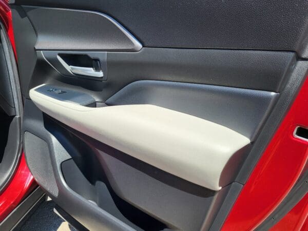 2024 Toyota Grand Highlander - Image 17