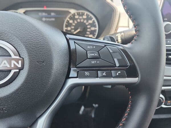 2025 Nissan Altima - Image 7