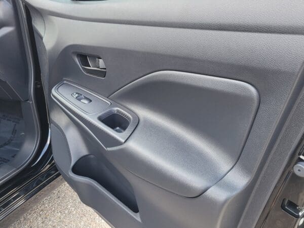 2024 Nissan Versa - Image 15
