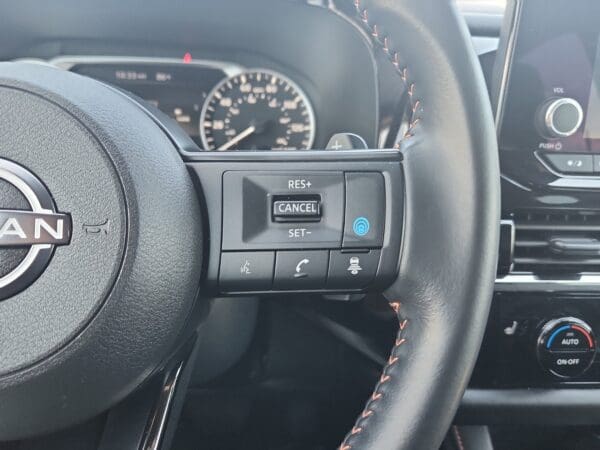2025 Nissan Pathfinder - Image 7