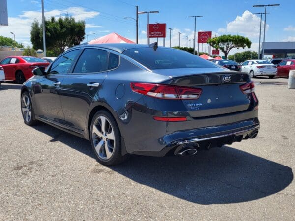 2020 Kia Optima - Image 3