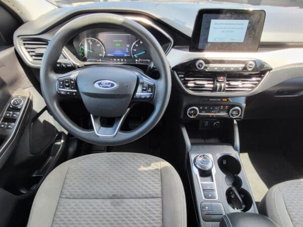 2021 Ford Escape - Image 13