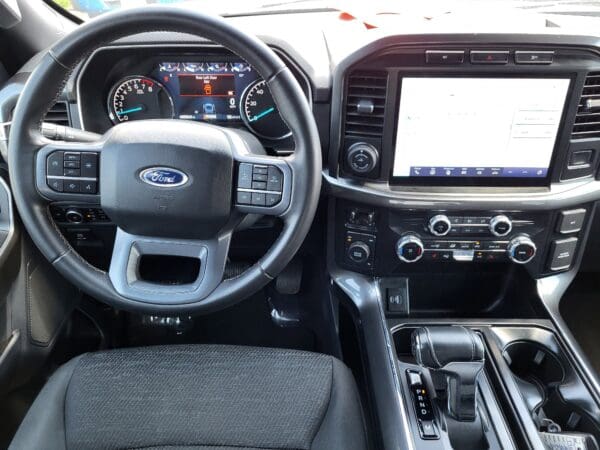 2023 Ford F-150 - Image 10