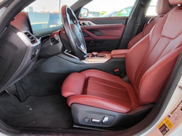 2023 BMW i4 - Image 8