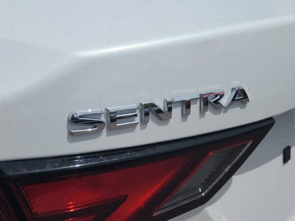 2025 Nissan Sentra - Image 20