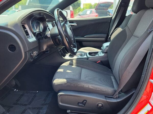 2022 Dodge Charger - Image 8