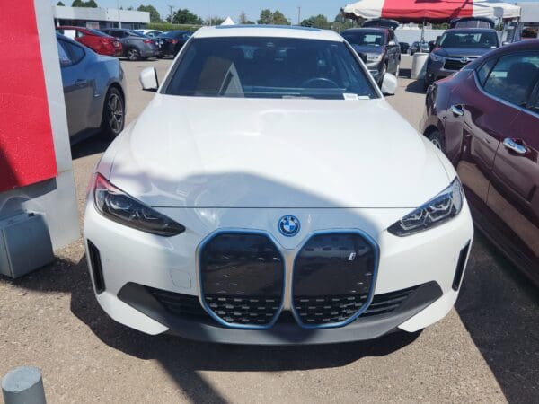 2023 BMW i4 - Image 2