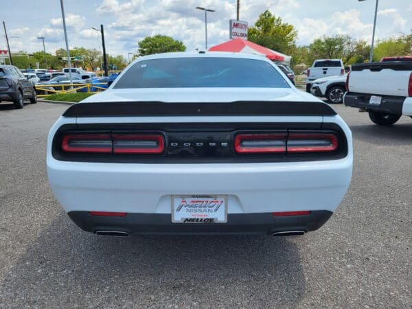 2019 Dodge Challenger - Image 11