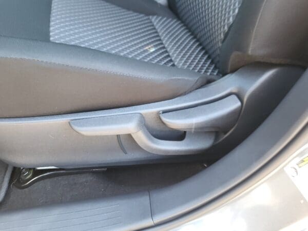 2024 Nissan Versa - Image 7