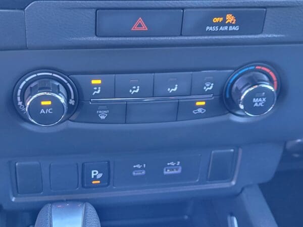 2023 Nissan Frontier - Image 23