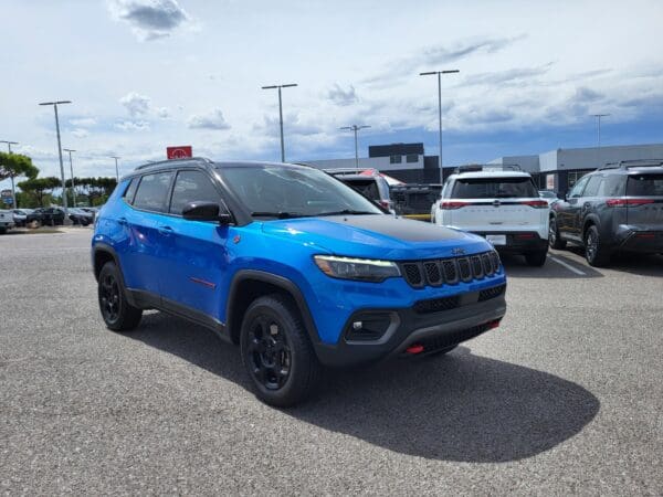 2023 Jeep Compass - Image 4