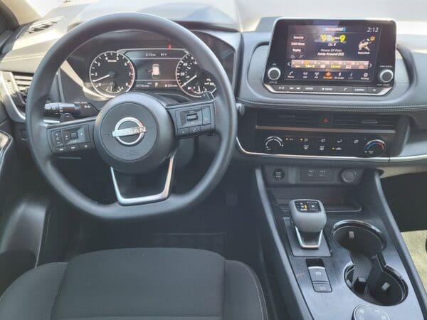 2024 Nissan Rogue - Image 11