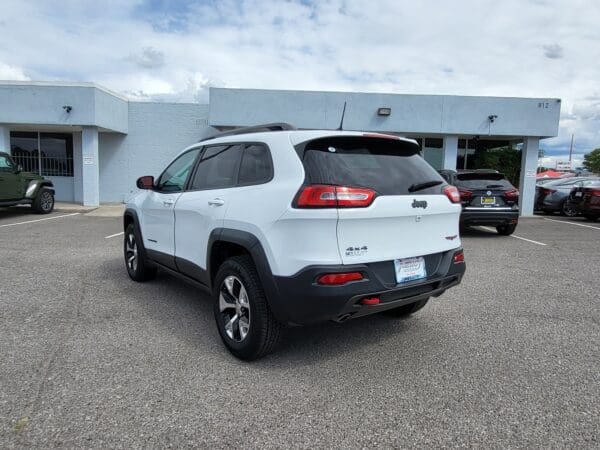 2016 Jeep Cherokee - Image 3