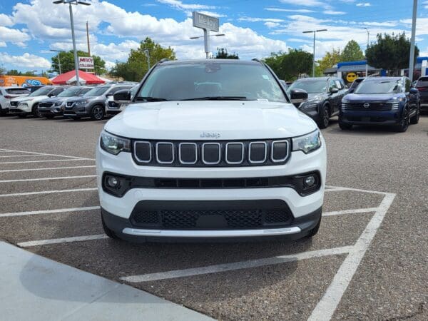 2022 Jeep Compass - Image 5