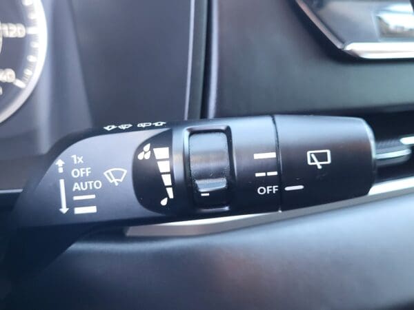 2024 Mitsubishi Outlander - Image 27