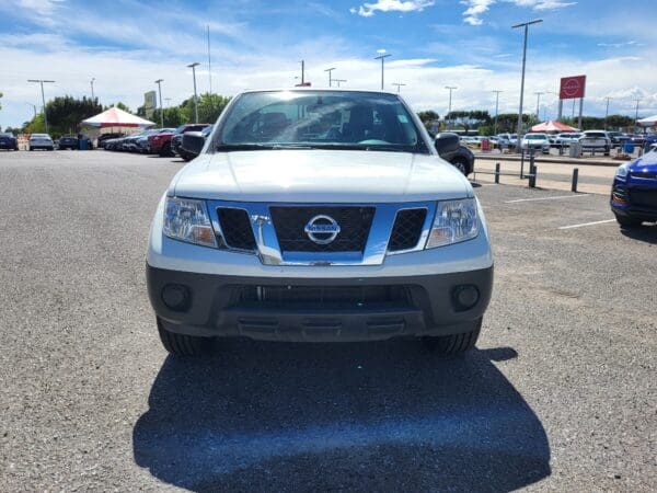 2021 Nissan Frontier - Image 5