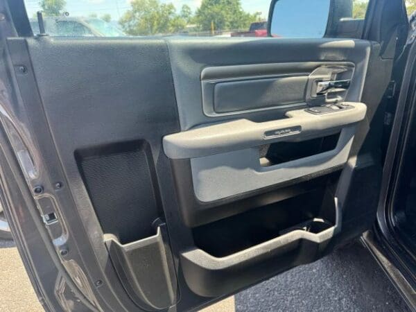 2019 Ram 1500 Classic Regular Cab - Image 7