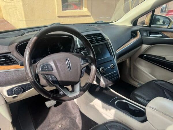 2015 Lincoln MKC - Image 5