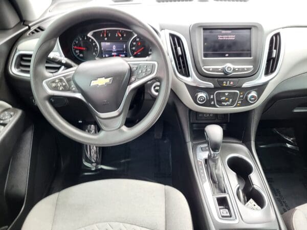 2022 Chevrolet Equinox - Image 10