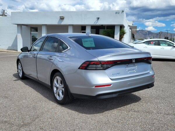 2023 Honda Accord Sedan - Image 3