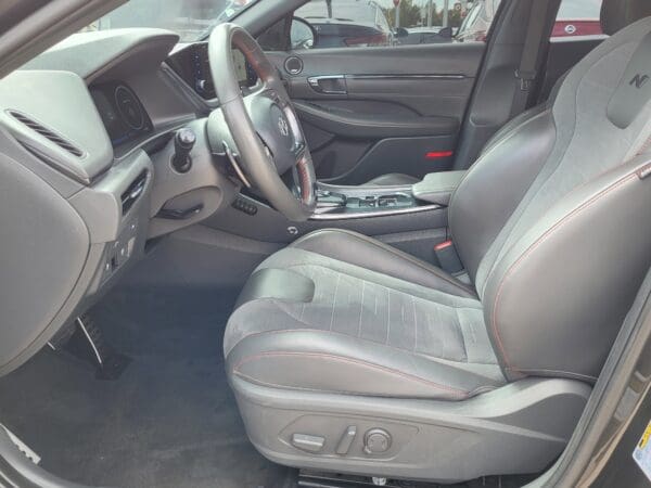2023 Hyundai Sonata - Image 8