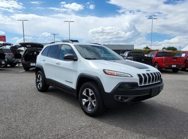 2016 Jeep Cherokee - Image 4