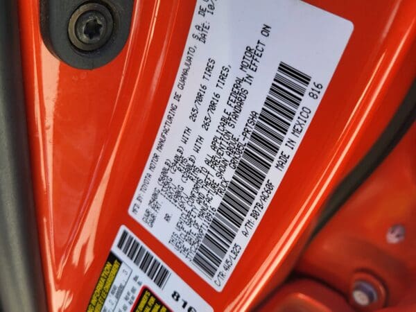 2023 Toyota Tacoma 4WD - Image 18