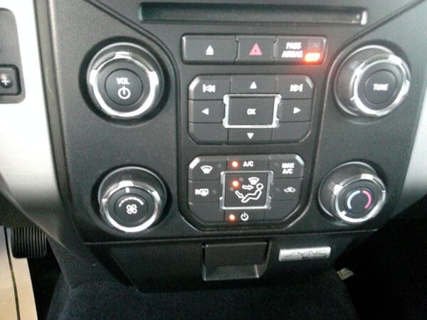2013 Ford F-150 - Image 7