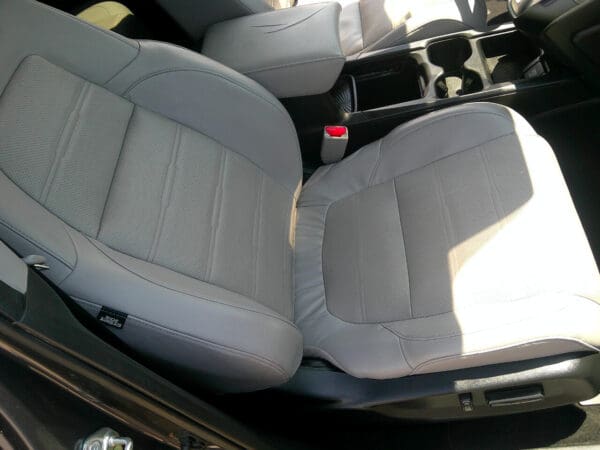 2017 Honda CR-V - Image 14