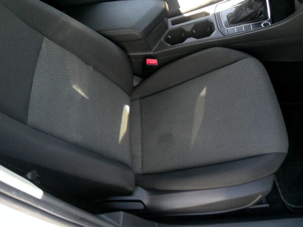 2019 Volkswagen Jetta - Image 15