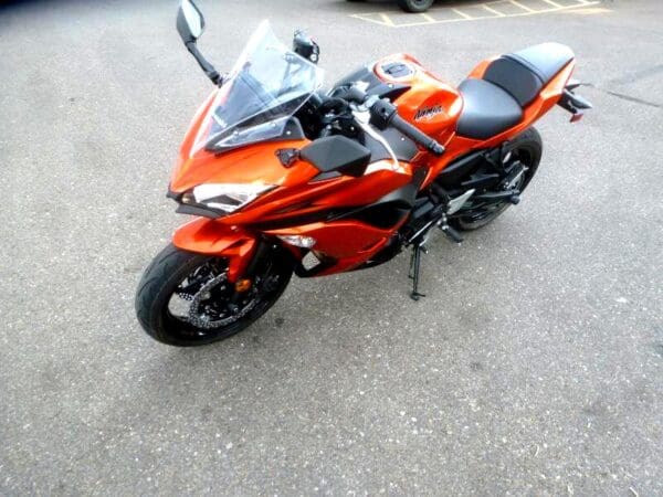 2017 Kawasaki Ninja 650 ABS - Image 7
