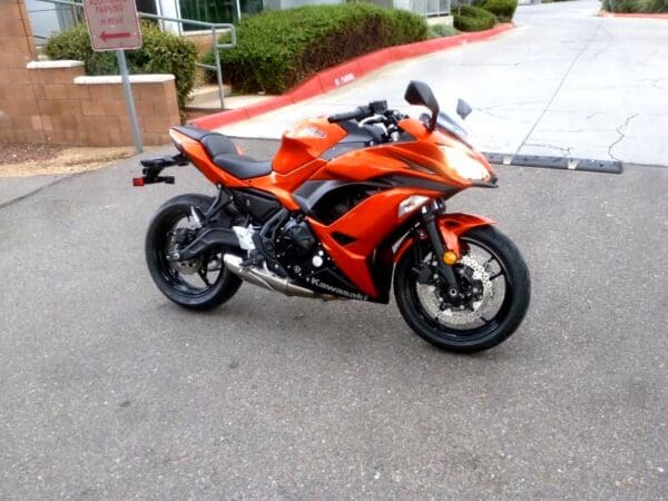 2017 Kawasaki Ninja 650 ABS - Image 10