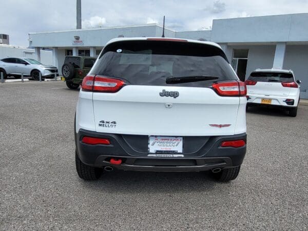 2016 Jeep Cherokee - Image 13