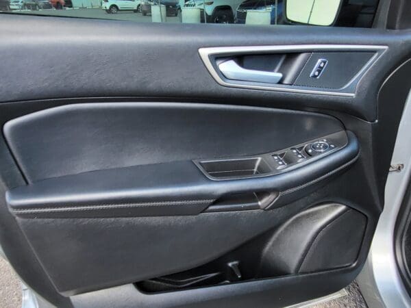 2024 Ford Edge - Image 6